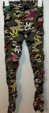 Body By Us Girl Camouflaged Designed Pants Ruched Sides Sz 10/12